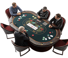 Grup de jucători la masă de poker într-un casino elegant